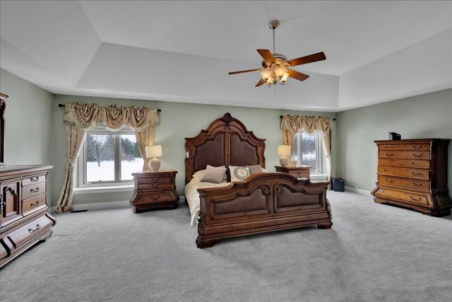 10N749 Highland Trail, Hampshire, IL 60140