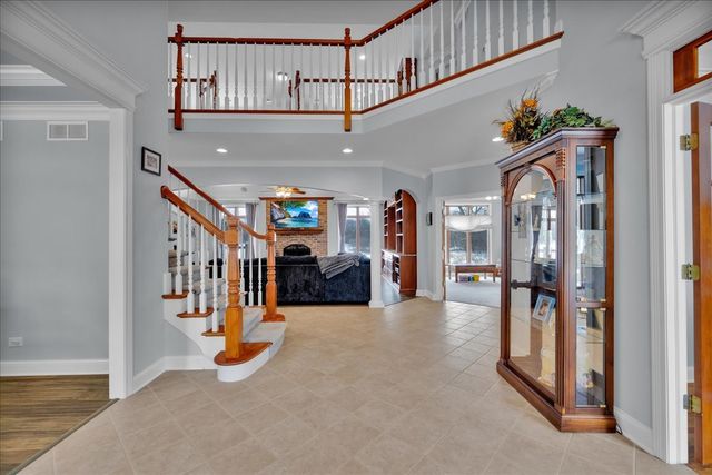 10N749 Highland Trail, Hampshire, IL 60140