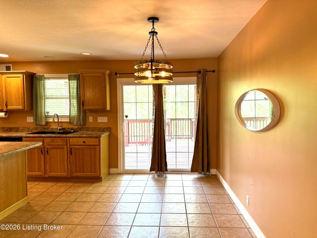 440 Stoney Ln, Taylorsville, KY 40071