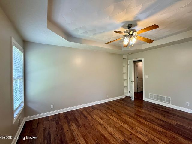 440 Stoney Ln, Taylorsville, KY 40071