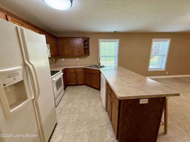 440 Stoney Ln, Taylorsville, KY 40071