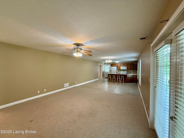 440 Stoney Ln, Taylorsville, KY 40071