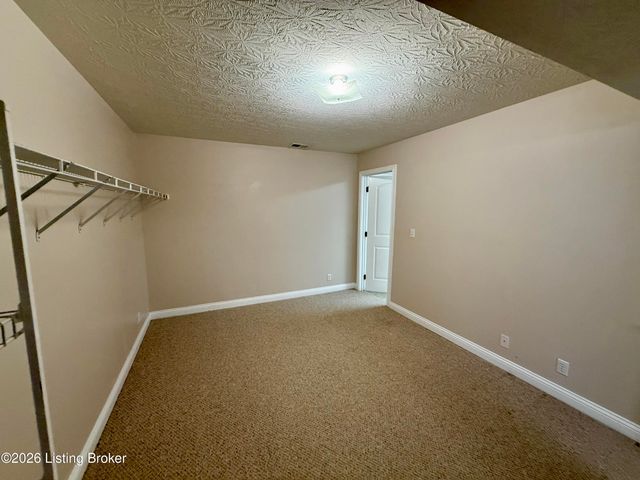 440 Stoney Ln, Taylorsville, KY 40071