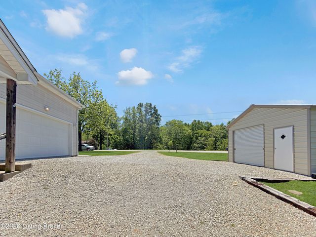 440 Stoney Ln, Taylorsville, KY 40071