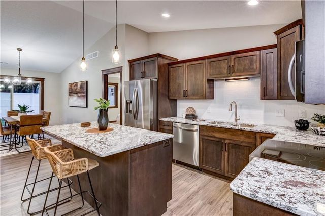 1825 Evergreen Terrace, Eau Claire, WI 54701