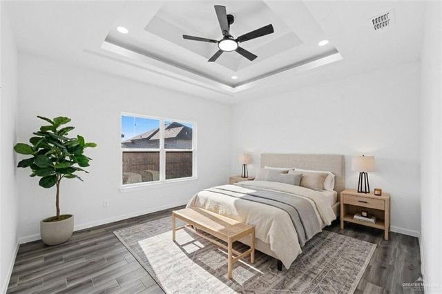 6108 N Rayo Del Sol Street, Edinburg, TX 78542