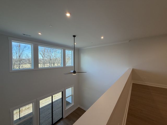 2068 Conductor Ln, Thompsons Station, TN 37179