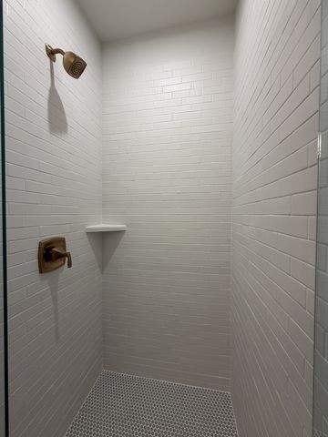 2068 Conductor Ln, Thompsons Station, TN 37179