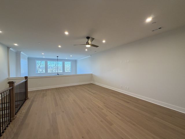 2068 Conductor Ln, Thompsons Station, TN 37179