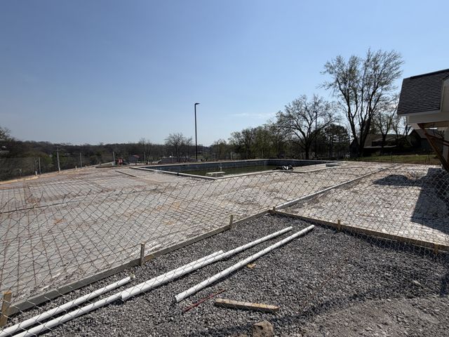 2068 Conductor Ln, Thompsons Station, TN 37179