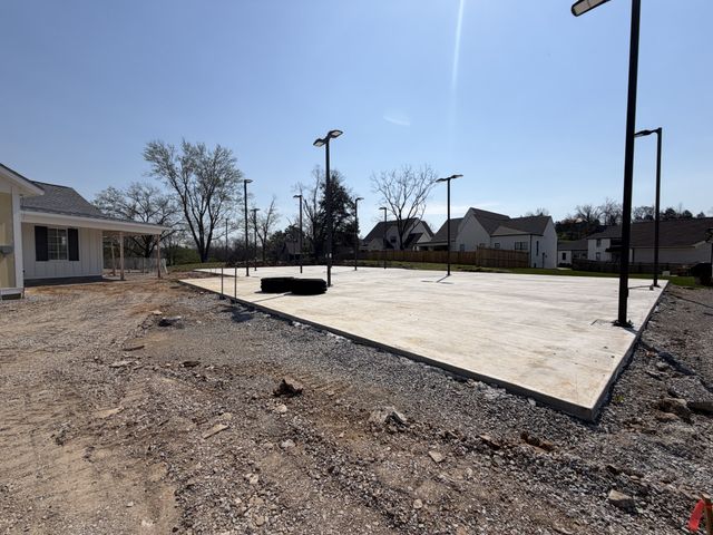 2068 Conductor Ln, Thompsons Station, TN 37179