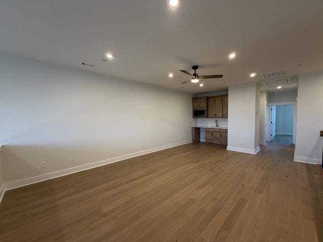 2068 Conductor Ln, Thompsons Station, TN 37179