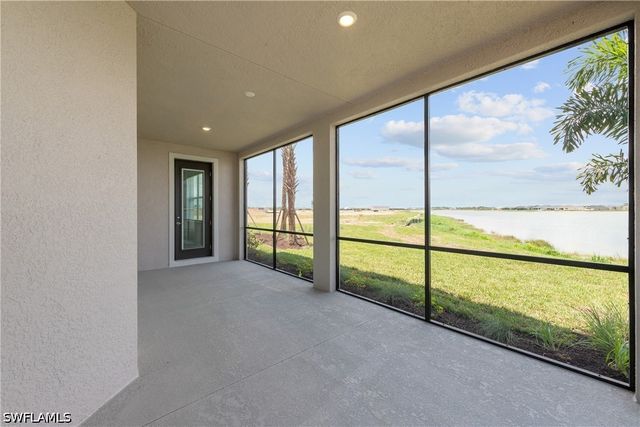 16392 Willowgreen RD 811, Babcock Ranch, FL 33982