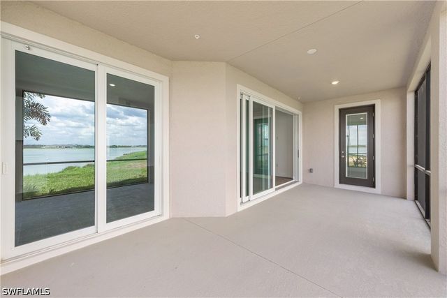 16392 Willowgreen RD 811, Babcock Ranch, FL 33982