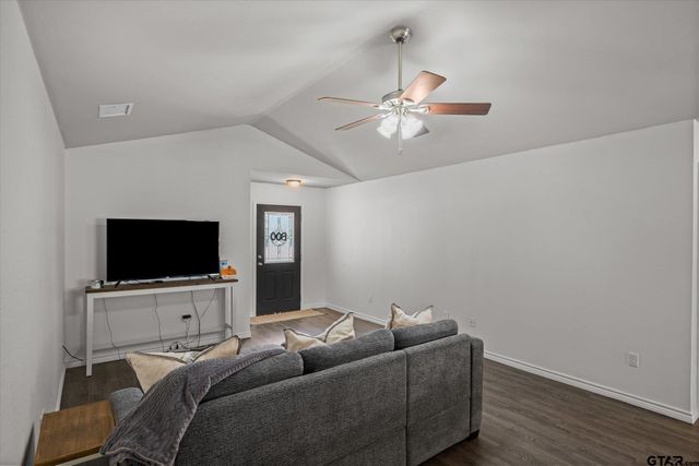 541 Foster, Canton, TX 75103