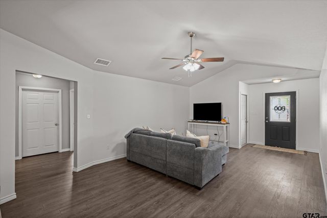 541 Foster, Canton, TX 75103