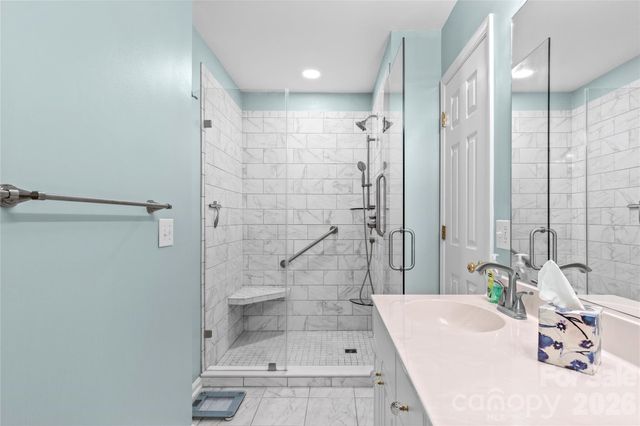 106 Miller Pointe Way, Winston Salem, NC 27106