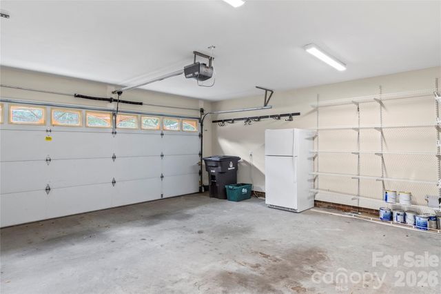 106 Miller Pointe Way, Winston Salem, NC 27106