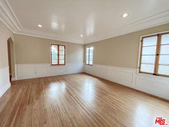 219 S Hamilton Drive 2, Beverly Hills, CA 90211