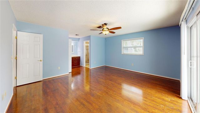 147 HOURGLASS DRIVE, Venice, FL 34293