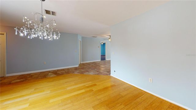 147 HOURGLASS DRIVE, Venice, FL 34293