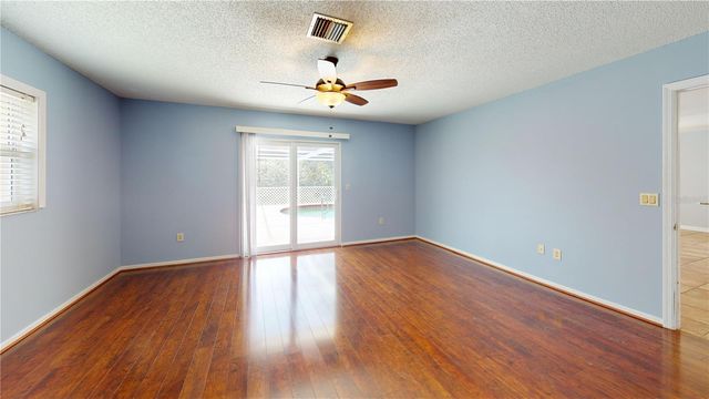 147 HOURGLASS DRIVE, Venice, FL 34293