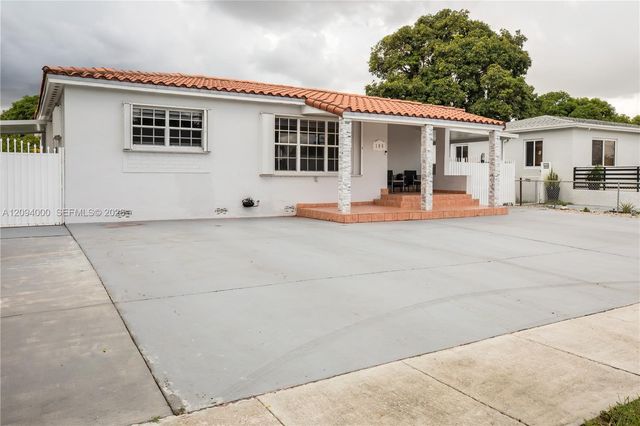 188 E 59th Street, Hialeah, FL 33013
