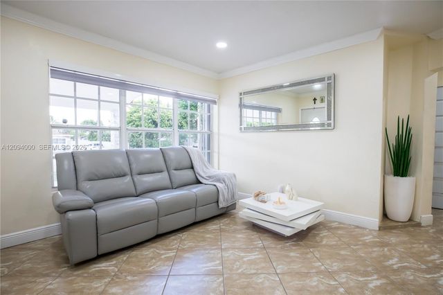 188 E 59th Street, Hialeah, FL 33013