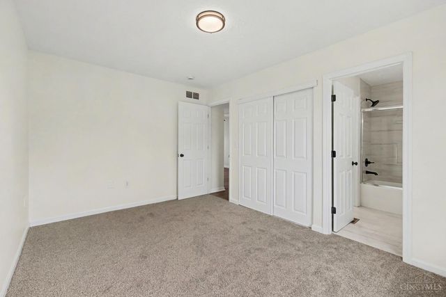 7985 Kenneth Street, West Chester, OH 45069