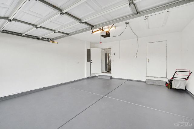 7985 Kenneth Street, West Chester, OH 45069