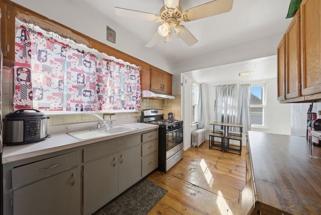 3524 N OZARK Avenue, Chicago, IL 60634