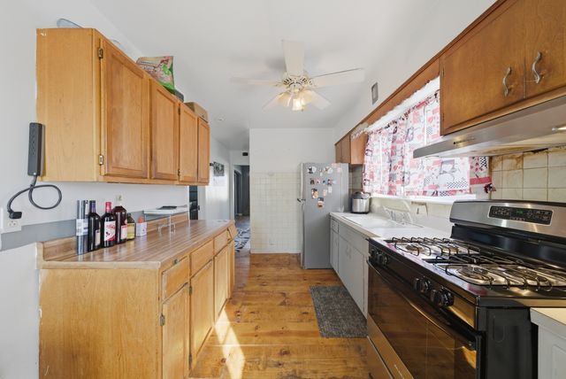 3524 N OZARK Avenue, Chicago, IL 60634