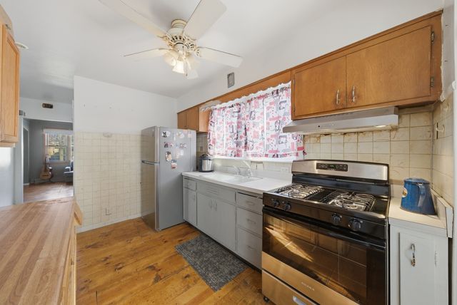 3524 N OZARK Avenue, Chicago, IL 60634