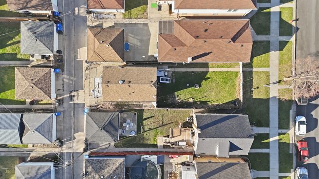 3524 N OZARK Avenue, Chicago, IL 60634