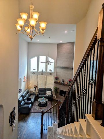 2472 Twin Oaks Drive, Little Elm, TX 75068