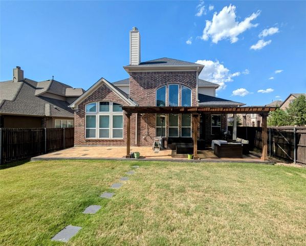 2472 Twin Oaks Drive, Little Elm, TX 75068