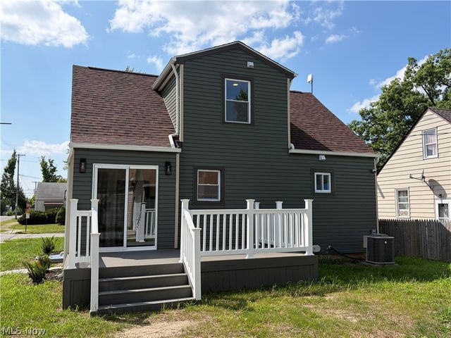3895 E 189th Street, Cleveland, OH 44122