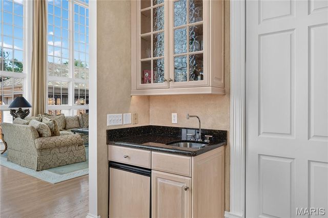 103 Linden Avenue, Clayton, MO 63105