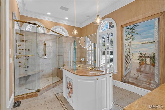 103 Linden Avenue, Clayton, MO 63105