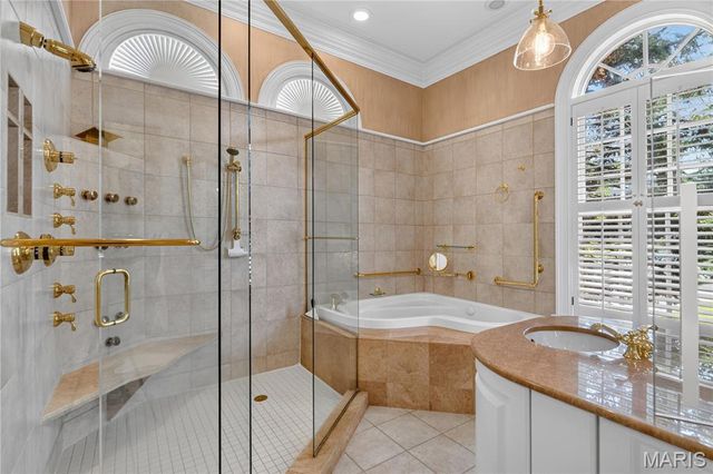 103 Linden Avenue, Clayton, MO 63105