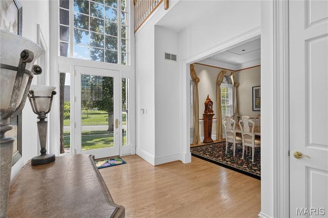 103 Linden Avenue, Clayton, MO 63105