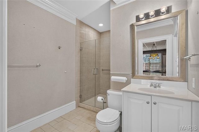 103 Linden Avenue, Clayton, MO 63105