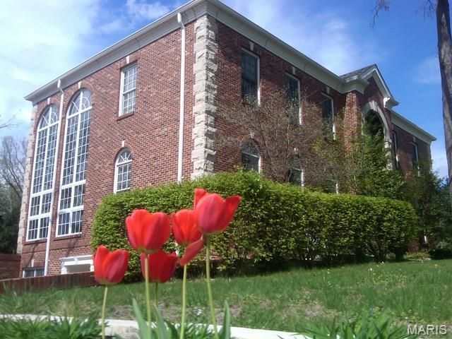 103 Linden Avenue, Clayton, MO 63105
