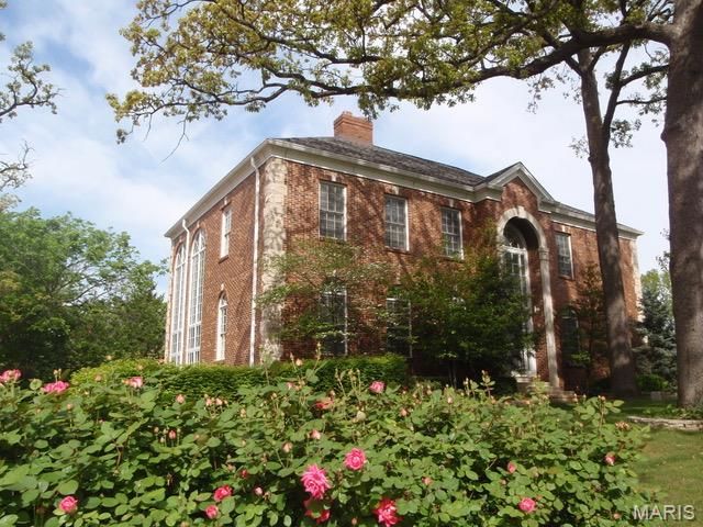 103 Linden Avenue, Clayton, MO 63105