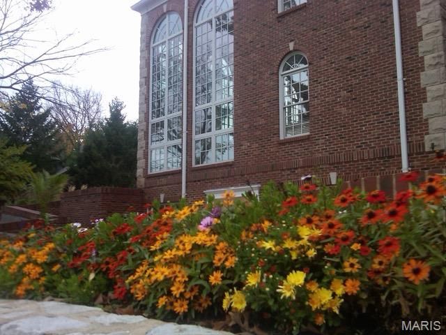 103 Linden Avenue, Clayton, MO 63105