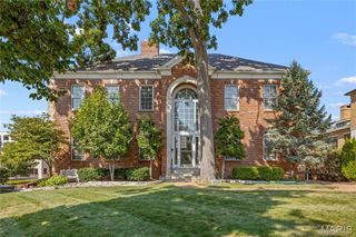 103 Linden Avenue, Clayton, MO 63105