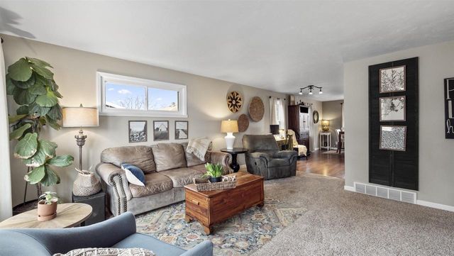 1342 E FRANCES STREET, Appleton, WI 54911