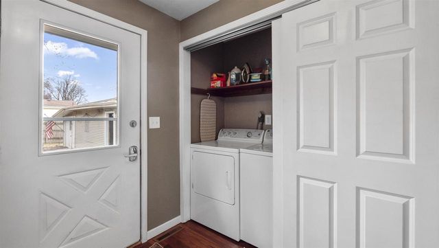 1342 E FRANCES STREET, Appleton, WI 54911