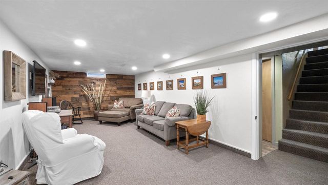 1342 E FRANCES STREET, Appleton, WI 54911