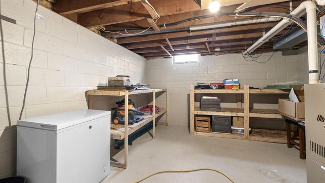 1342 E FRANCES STREET, Appleton, WI 54911